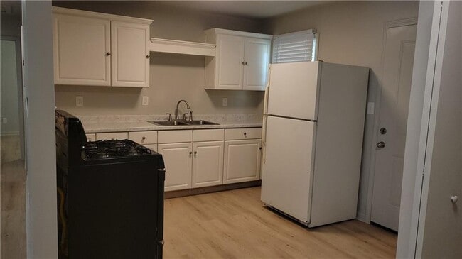 Building Photo - 2641 Connally Dr