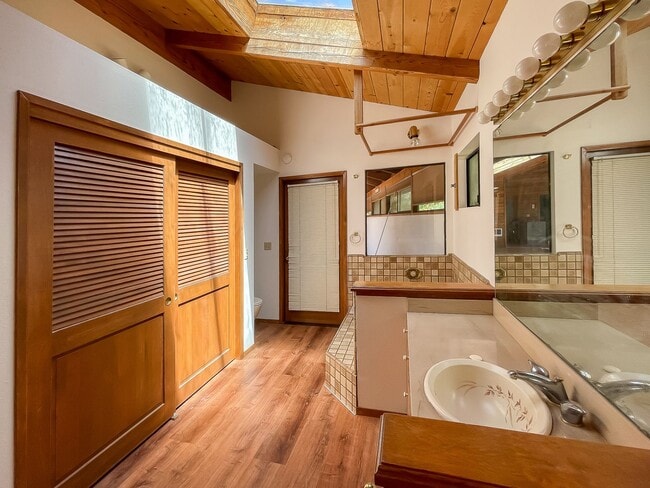 Building Photo - Unique Carmel Highlands 2 Bed, 2 Bath + Sunroom & Office