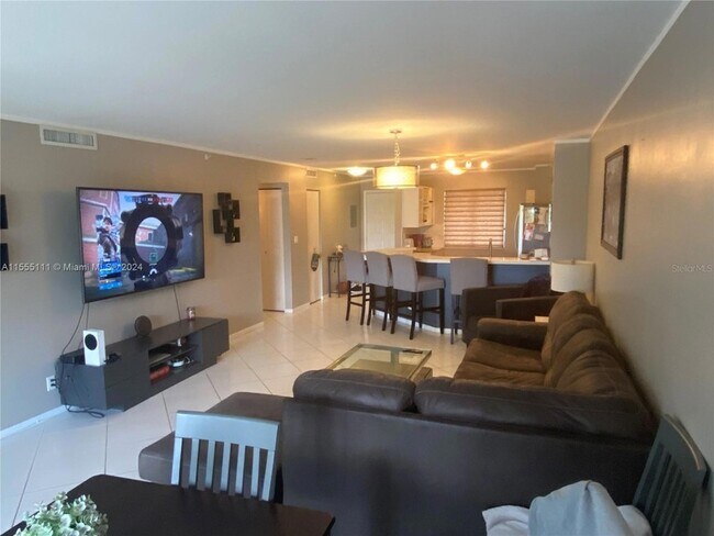 Primary Photo - 2205 S Cypress Bend Dr