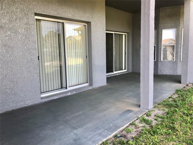 Building Photo - 6406 Canterlea Dr