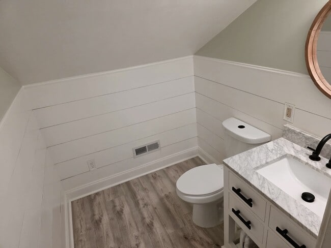 Building Photo - 411 Lafayette Ave