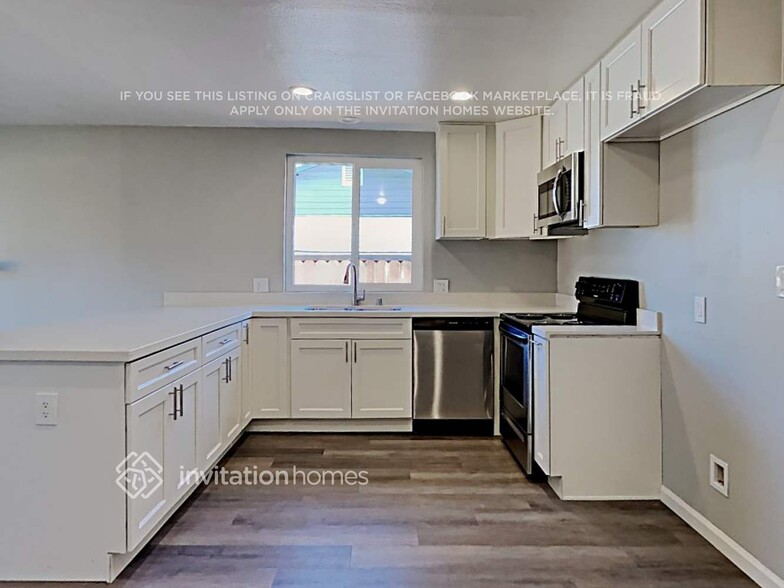 Building Photo - 224 Coronado Ct