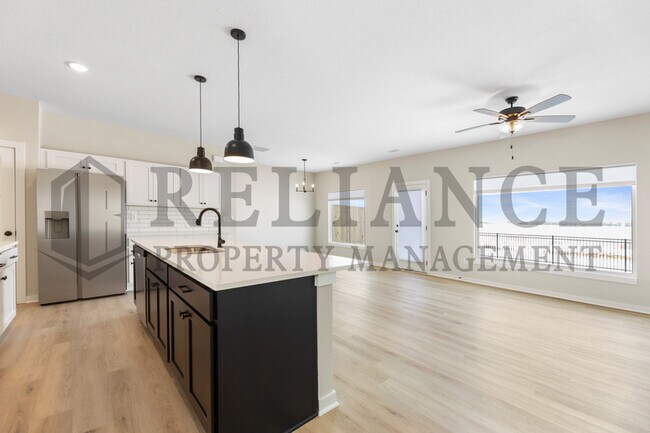 Building Photo - 12422 Blanford St