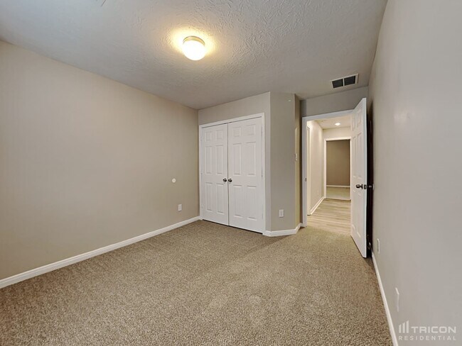 Building Photo - 20923 Cullen Ranch Rd