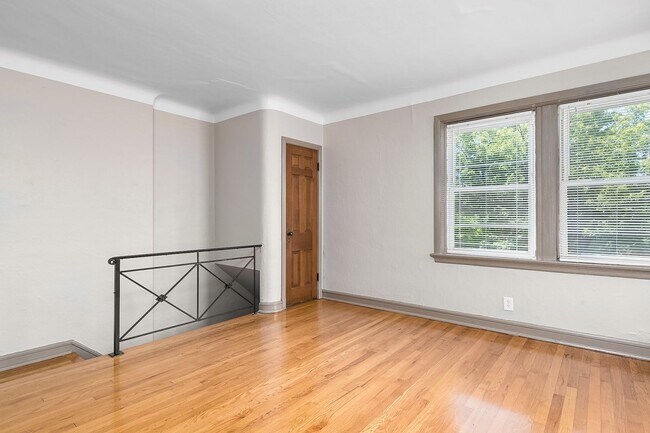 Building Photo - Northampton Non-Assumer