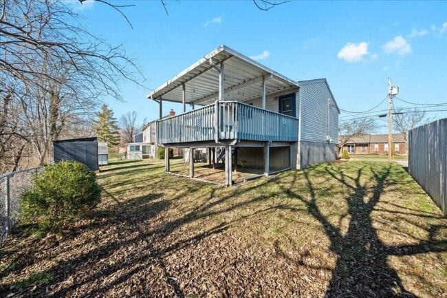 Building Photo - 2237 Wideview Dr