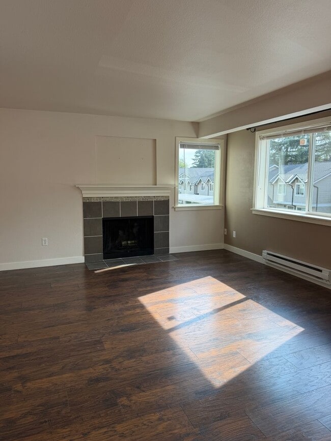 Building Photo - 16101 Bothell Everett Hwy