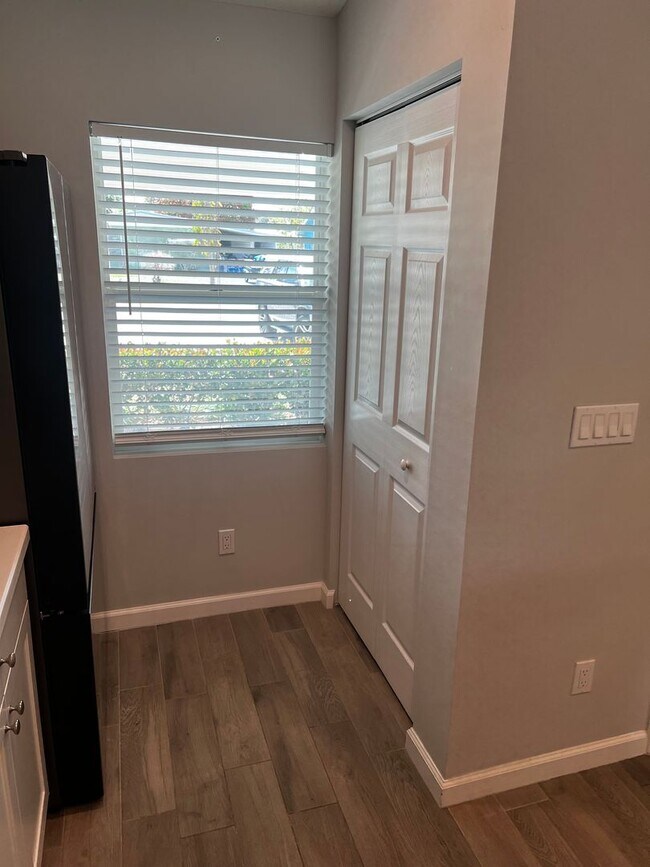 Building Photo - CHARMING 3 BEDROOM, 2 BATH HOME BUILT IN 2022 IN EAST STUART