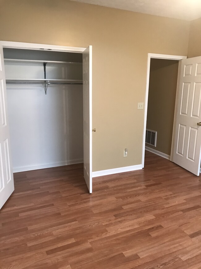 2nd Bdrm - closet - 5909 Lake Huron Ct