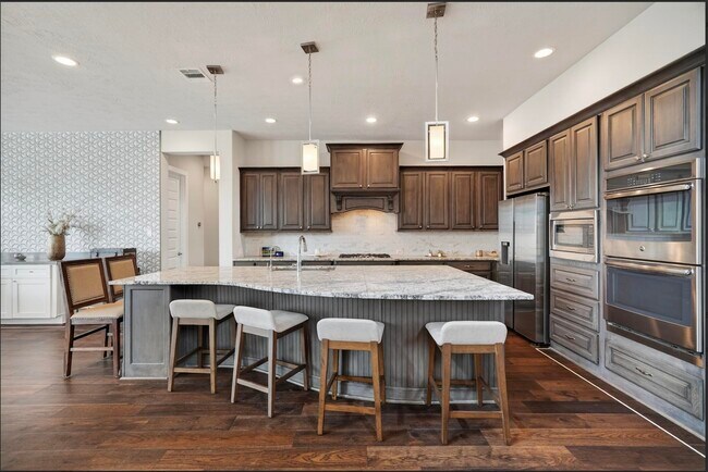 Building Photo - 26 Argosy Bend Pl