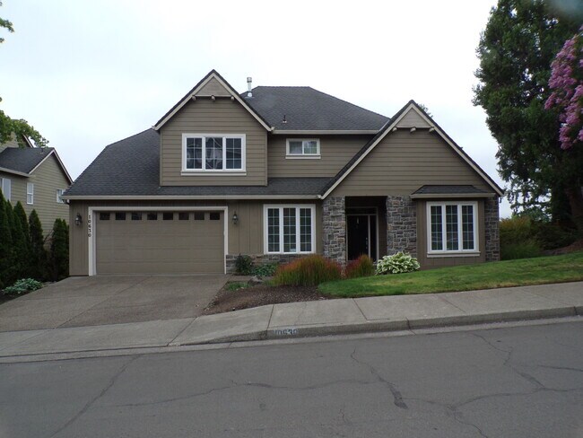 Building Photo - 10630 SW Kable St