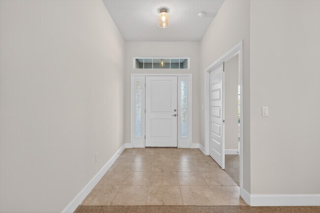 Building Photo - 8118 Merano Ave
