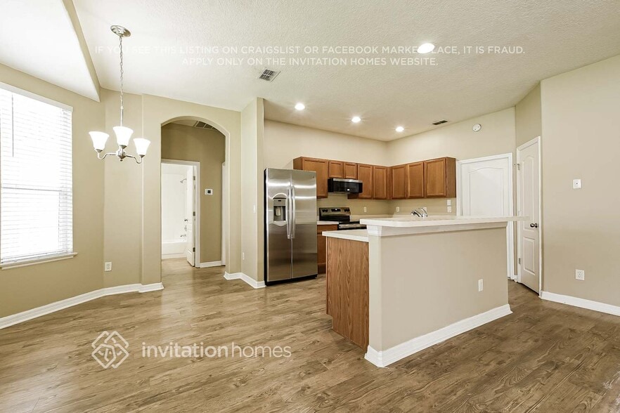 Building Photo - 225 Copper Oak Ct