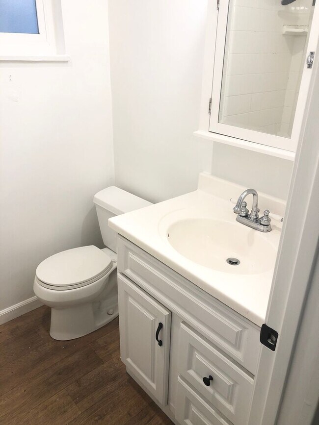 Building Photo - 3605 W Balboa Blvd