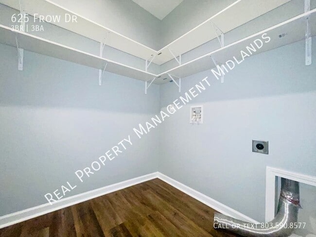 Building Photo - 625 Frow Dr