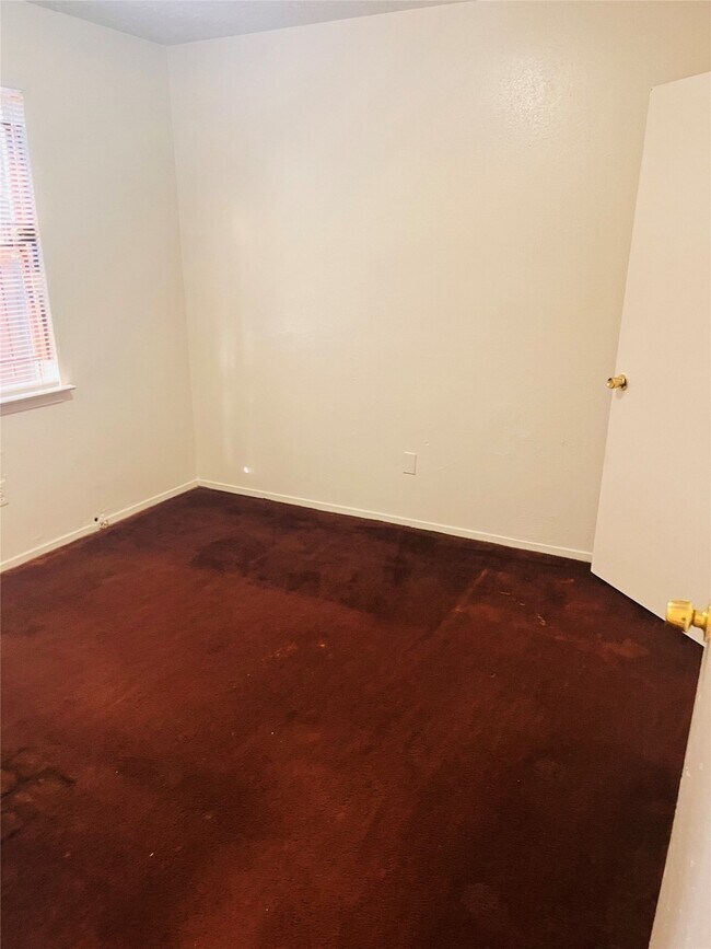 Building Photo - 16633 Gold Ridge Ln