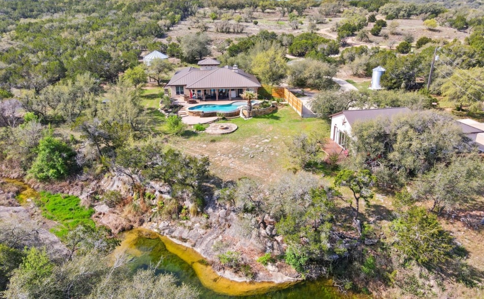 Building Photo - 4900 Canyon Ranch Trl