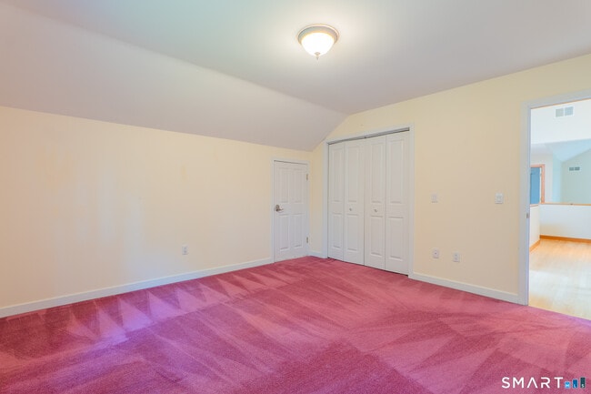 Building Photo - 32 Horseshoe Ridge Rd