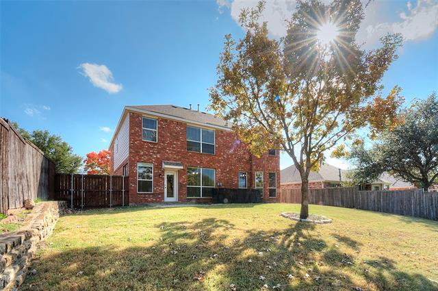 Building Photo - 2012 Trinity Ln