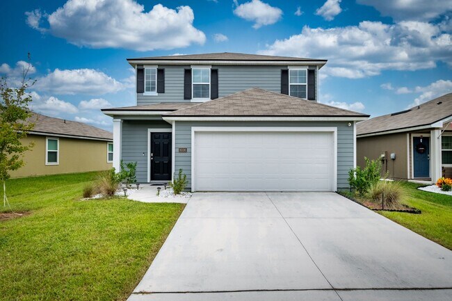 Building Photo - Beautifully Apportioned 2-Story Home in Fox Creek
