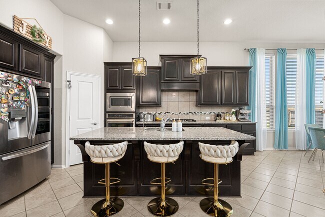 Building Photo - 19714 Lago Terrace Loop