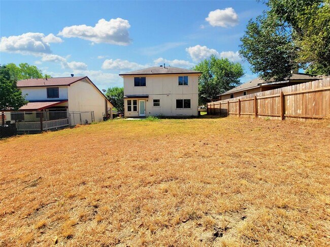 Building Photo - 7400 Muffin Dr