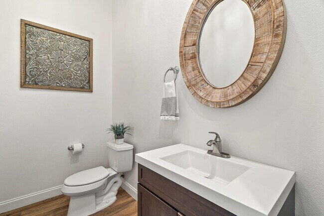 Building Photo - 80030 Vía Valerosa