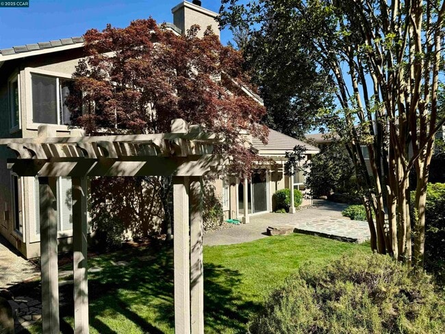 Building Photo - 5179 Keller Ridge Dr