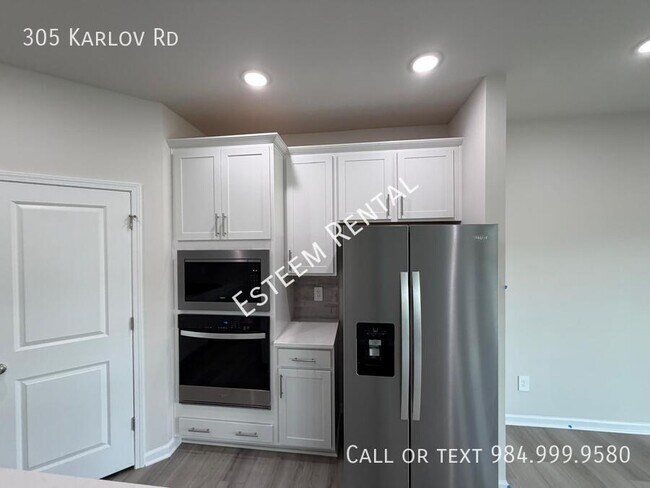 Building Photo - 305 Karlov Rd