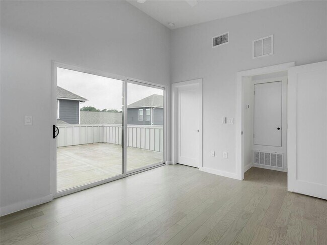 Building Photo - 313 Blackson Ave