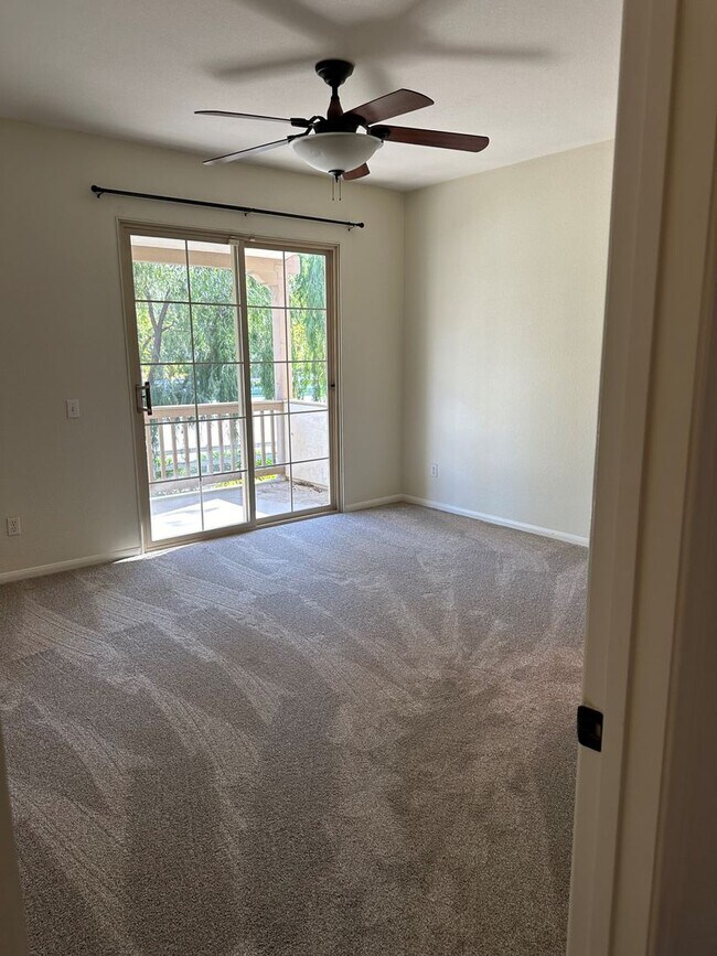 Building Photo - Jeffries Ranch Townhome