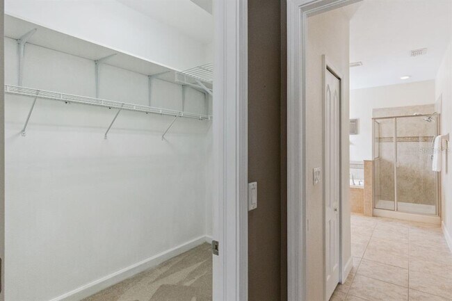 Building Photo - 5832 Tarleton Way