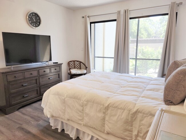 Building Photo - Bird Bay Village Annual Rental – Furnished 1st Floor Unit with Covered Parking