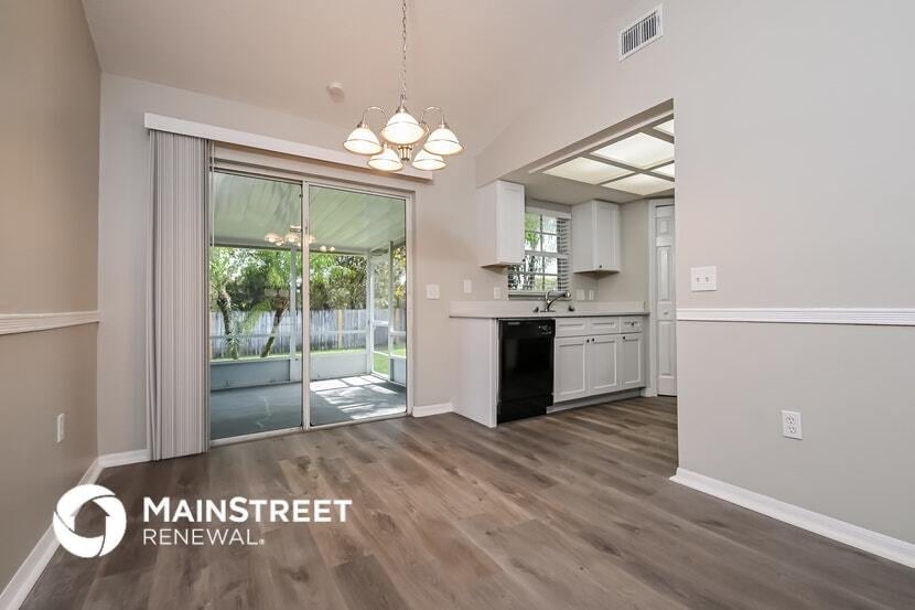 Building Photo - 8007 Apache Ln