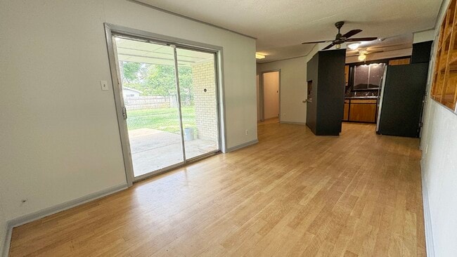 Building Photo - 207 Gulpha Dr