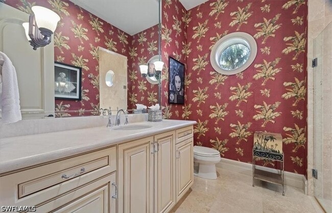 Building Photo - 550 21st Ave S