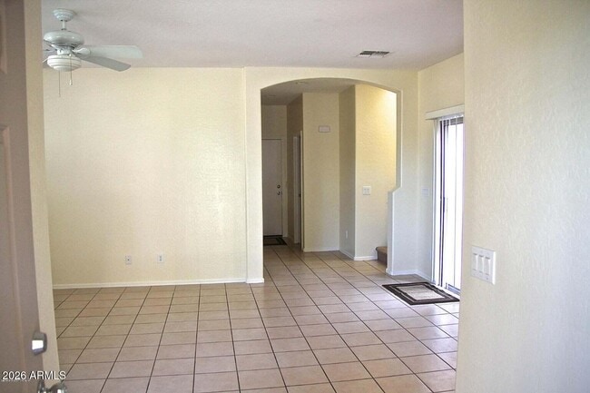 Building Photo - 1918 E Harrison St