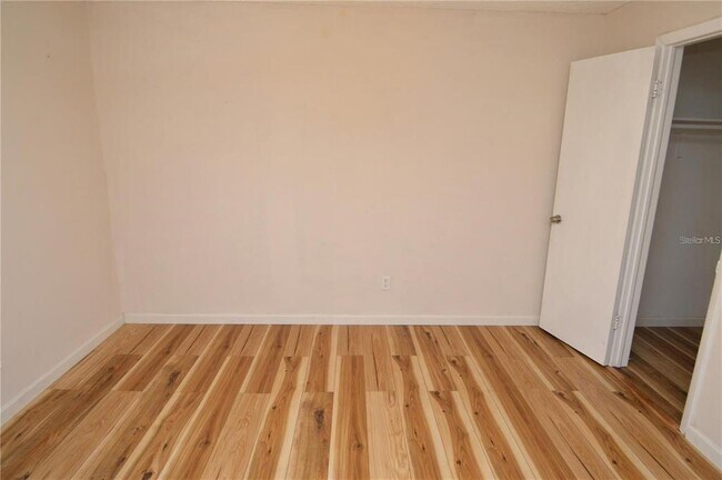 Building Photo - 2904 Lichen Ln