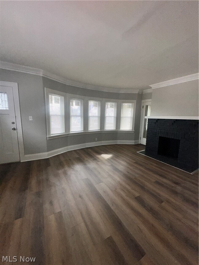 Building Photo - 1842 Colonnade Rd