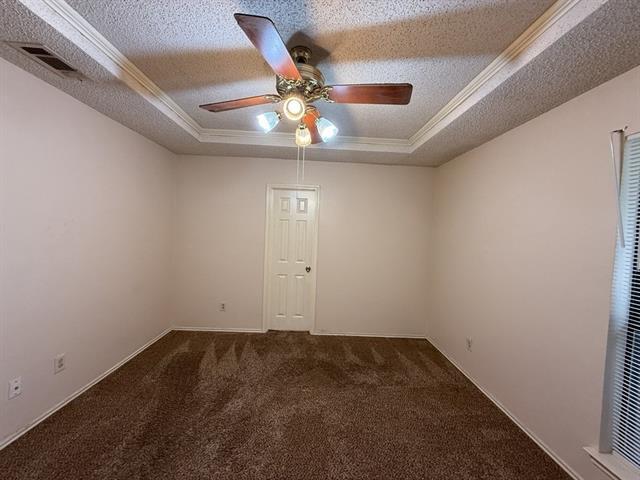 Building Photo - 816 Summit Dr