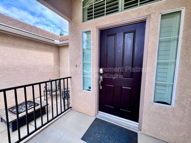 Building Photo - 1030 E Royal Dornoch Ave