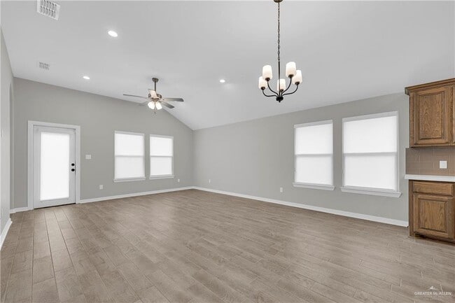 Building Photo - 8313 N 34th Ln
