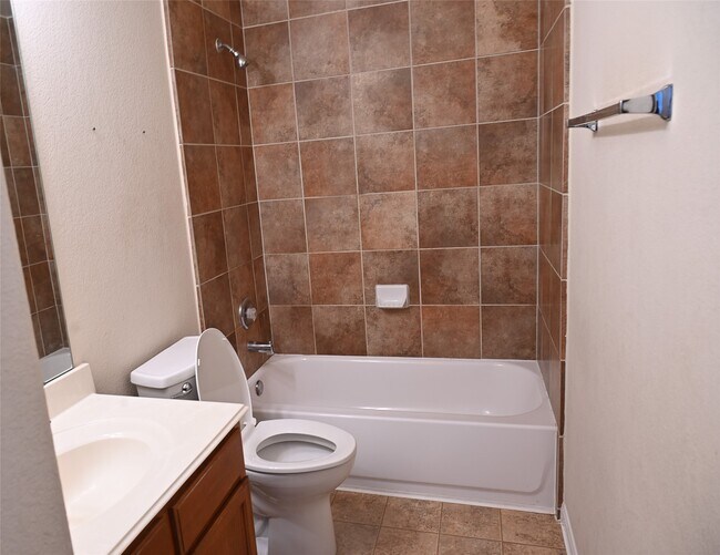 Building Photo - 5418 Gibralter Pl