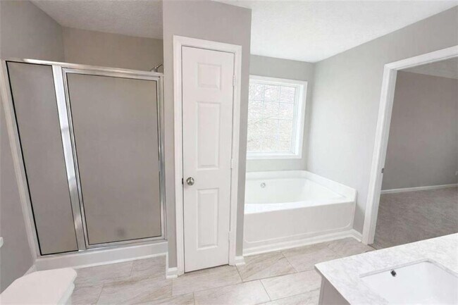 Building Photo - 118 Chippewa Run