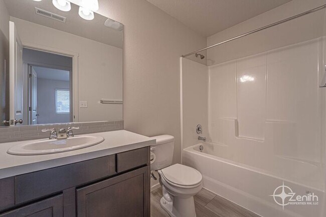 Building Photo - 2018 S Taverner Dr