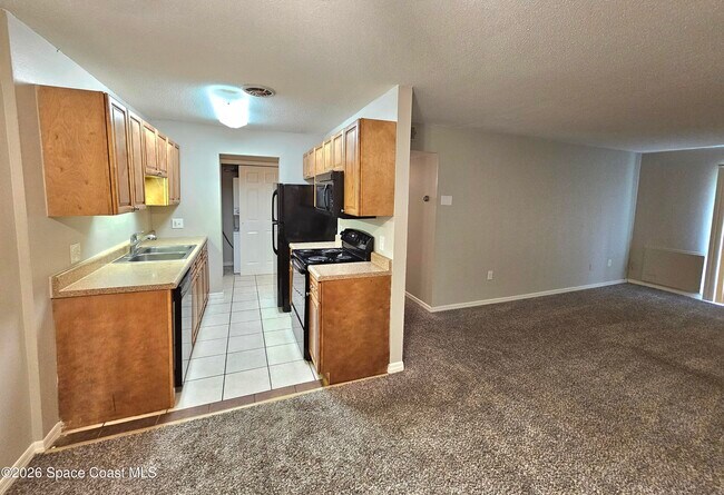 Building Photo - 1695 Lee Rd