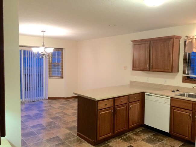 Building Photo - Chatham- Single Family Home (Oakbrook)