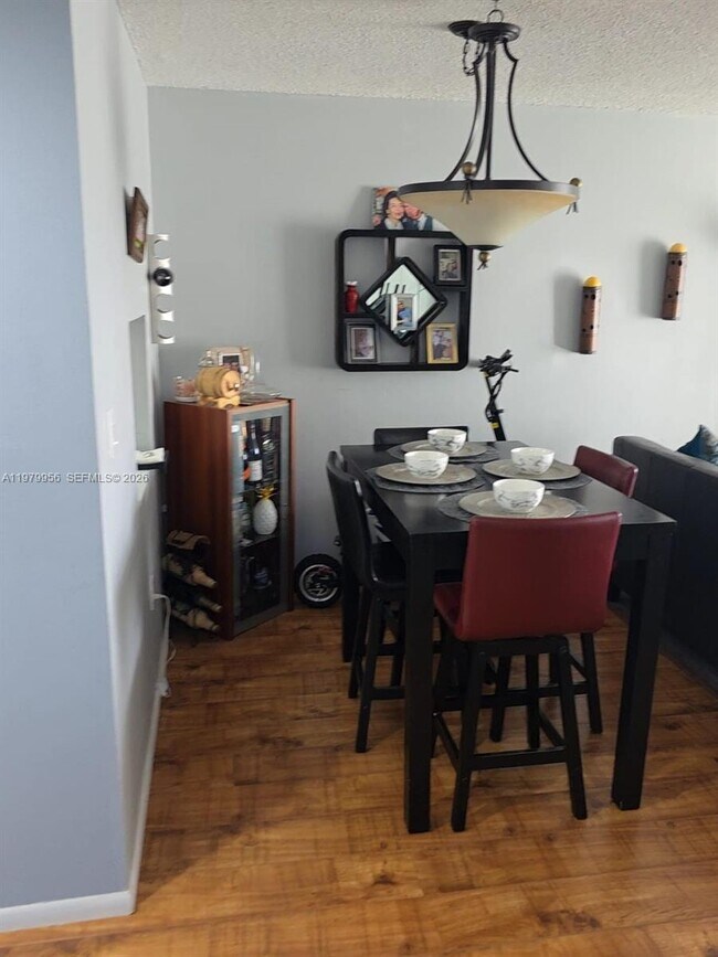 Building Photo - 8100 Sunrise Lakes Blvd