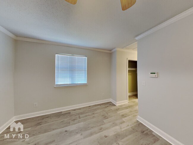 Building Photo - 3124 Heathstead Place