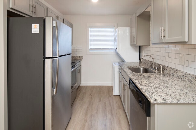 Interior Photo - Clay Landings